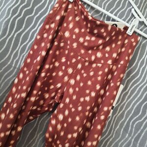 Deer Print XL Leggings Flare Leg Animal Print Soft Non See-through Fawn Doe NWT